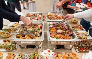 10 Tips to Customize Food Catering for Your Party